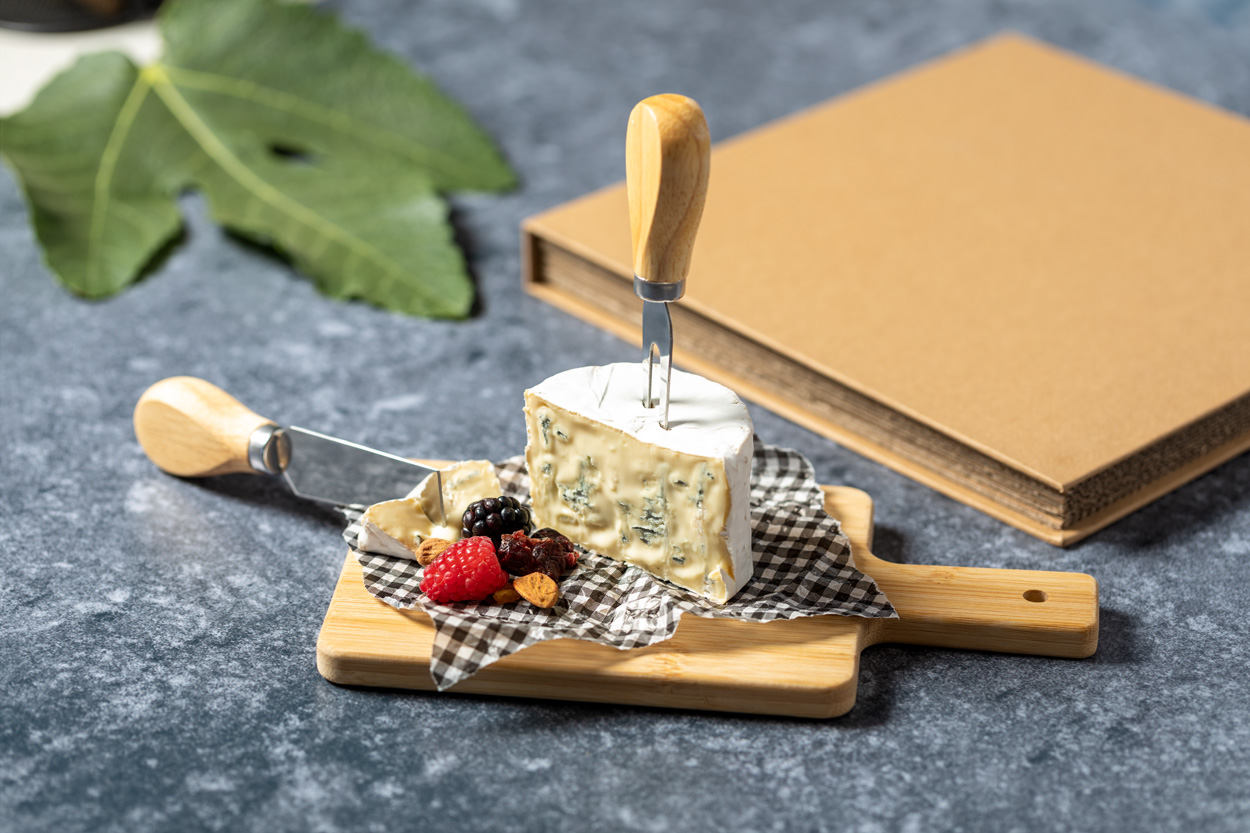 Promo  Tauroa cheese knife set